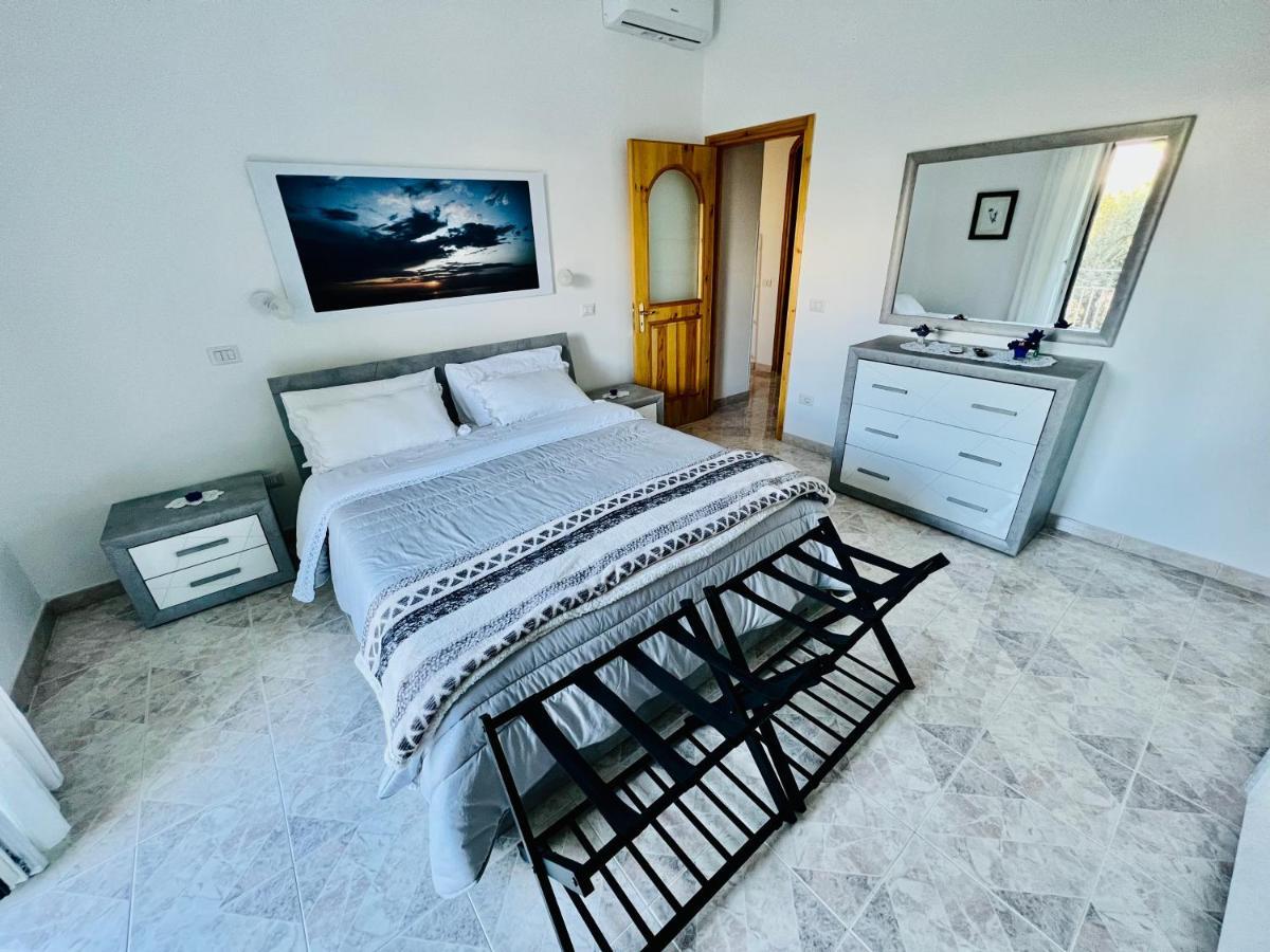 Infinity Experience Casa Vacanza Incantevole con Terrazzo Scala Esterno foto
